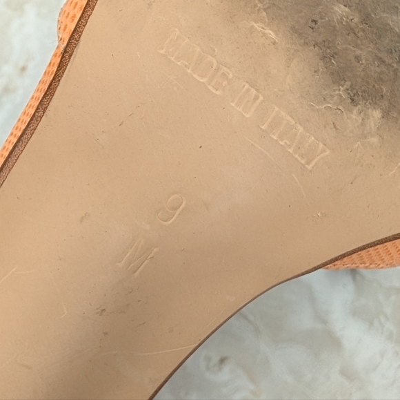 CASUAL CORNER ITALY ORANGE LEATHER ANKLE STRAP MID Orange Strappy Heels Size 9M - Picture 8 of 8